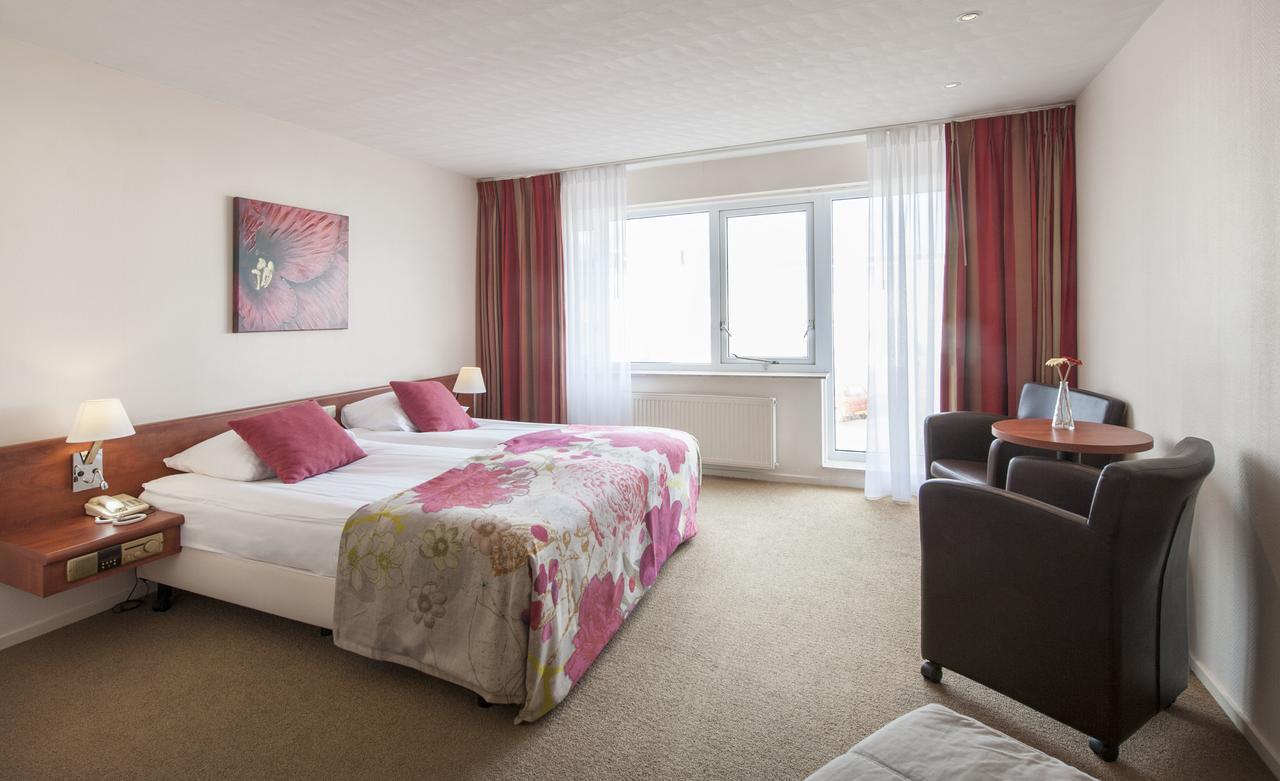 ברחן אן זיי Hotel Victoria מראה חיצוני תמונה